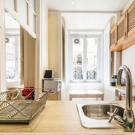 شقة Charming 1 Bedroom In Mouraria By Guestready *